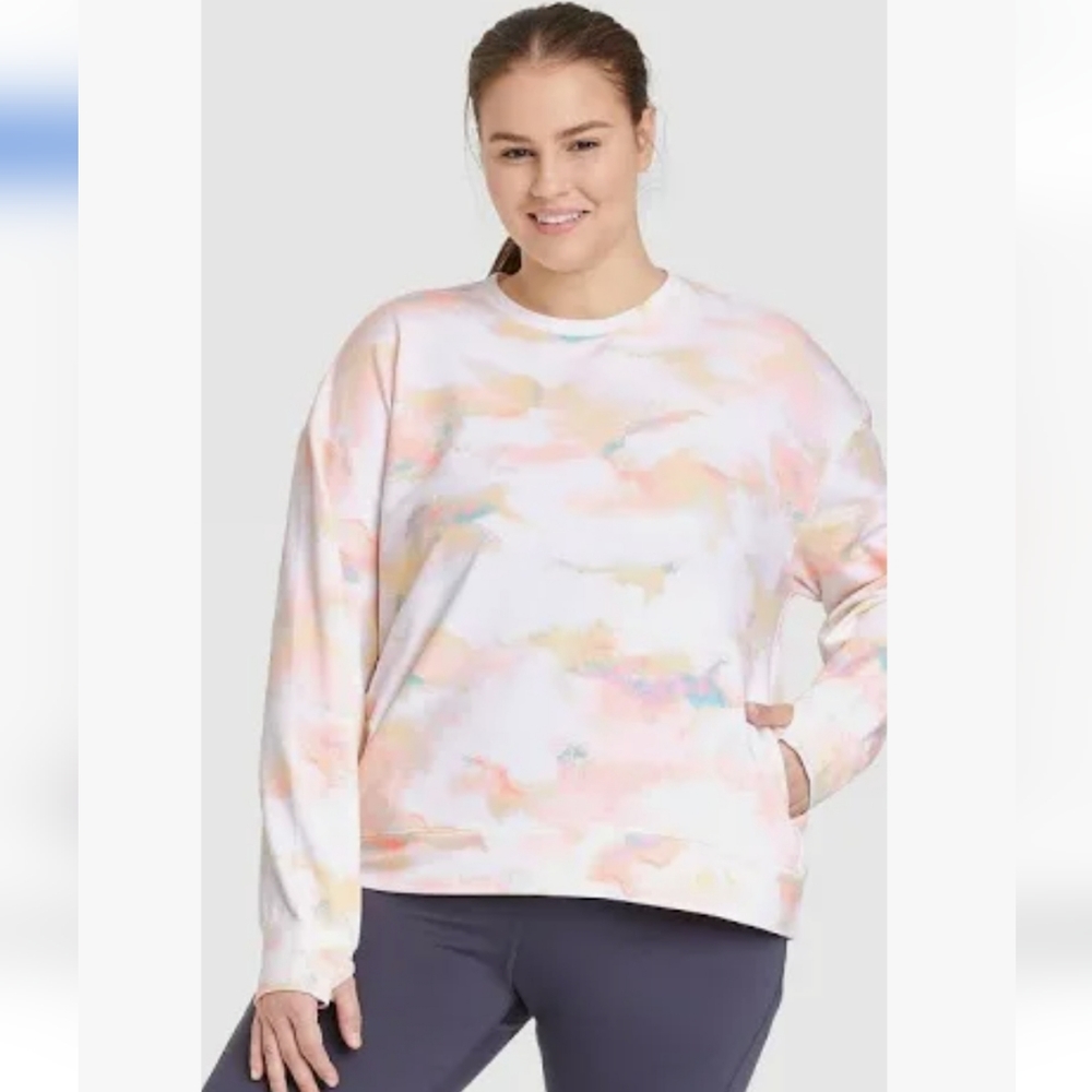 All in Motion Crewneck Long Sleeved Top